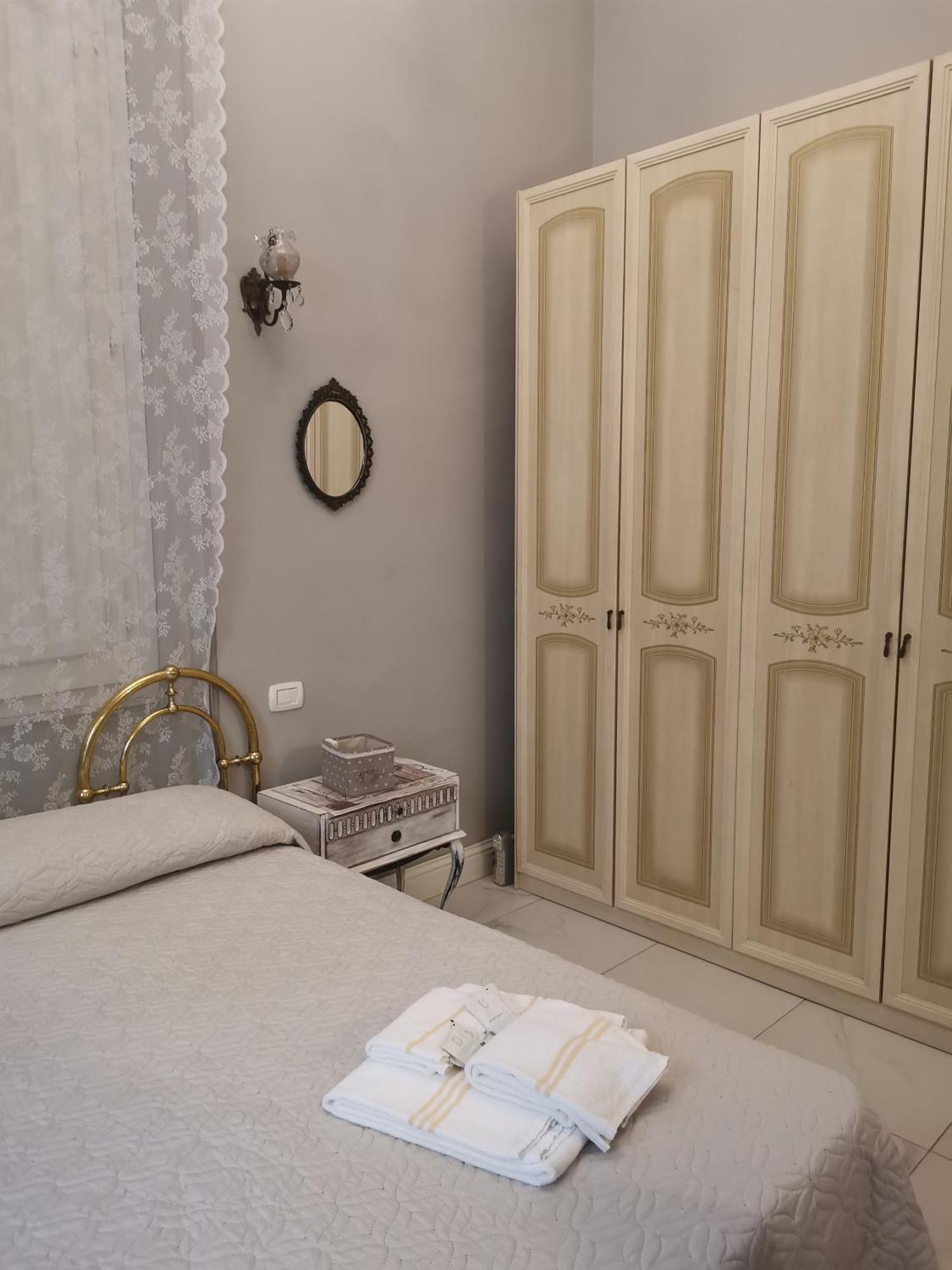 Villa Liberty Ofelia Locazioni Brevi Cagliari Eksteriør bilde